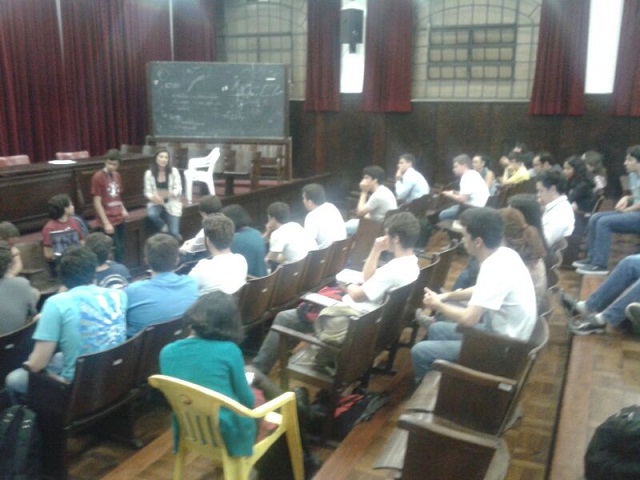Líderes estudiantiles venezolanos debaten la situación venezolana en la Universidad de Sao Paulo (+foto)