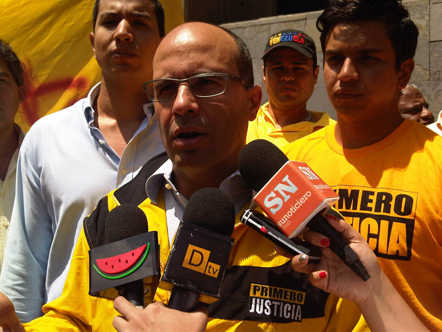 “Impulsaremos policías escolares en Libertador ante desgobierno de Jorge Rodríguez en materia de seguridad”