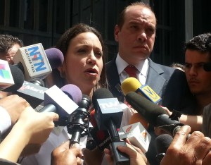 Defensa de María Corina: Prohibición de salida del país es ilegal