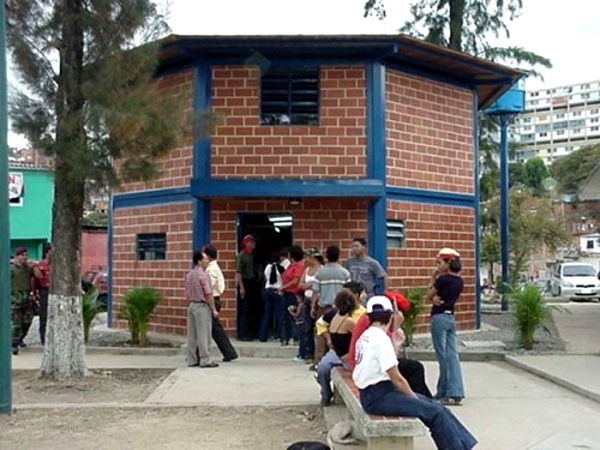 Cámara Municipal de Caracas declinó realizar contraloría social a Barrio Adentro