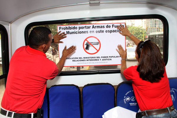 Gobierno eliminará el porte de armas para “acabar” con la violencia