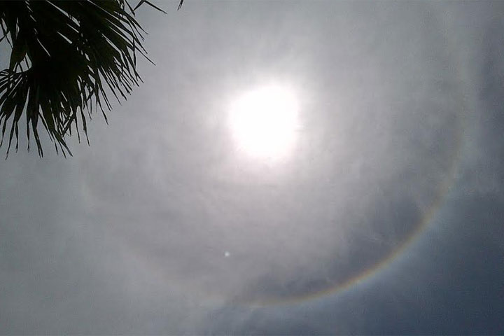 Halo solar cautiva a los zulianos este domingo (Fotos)