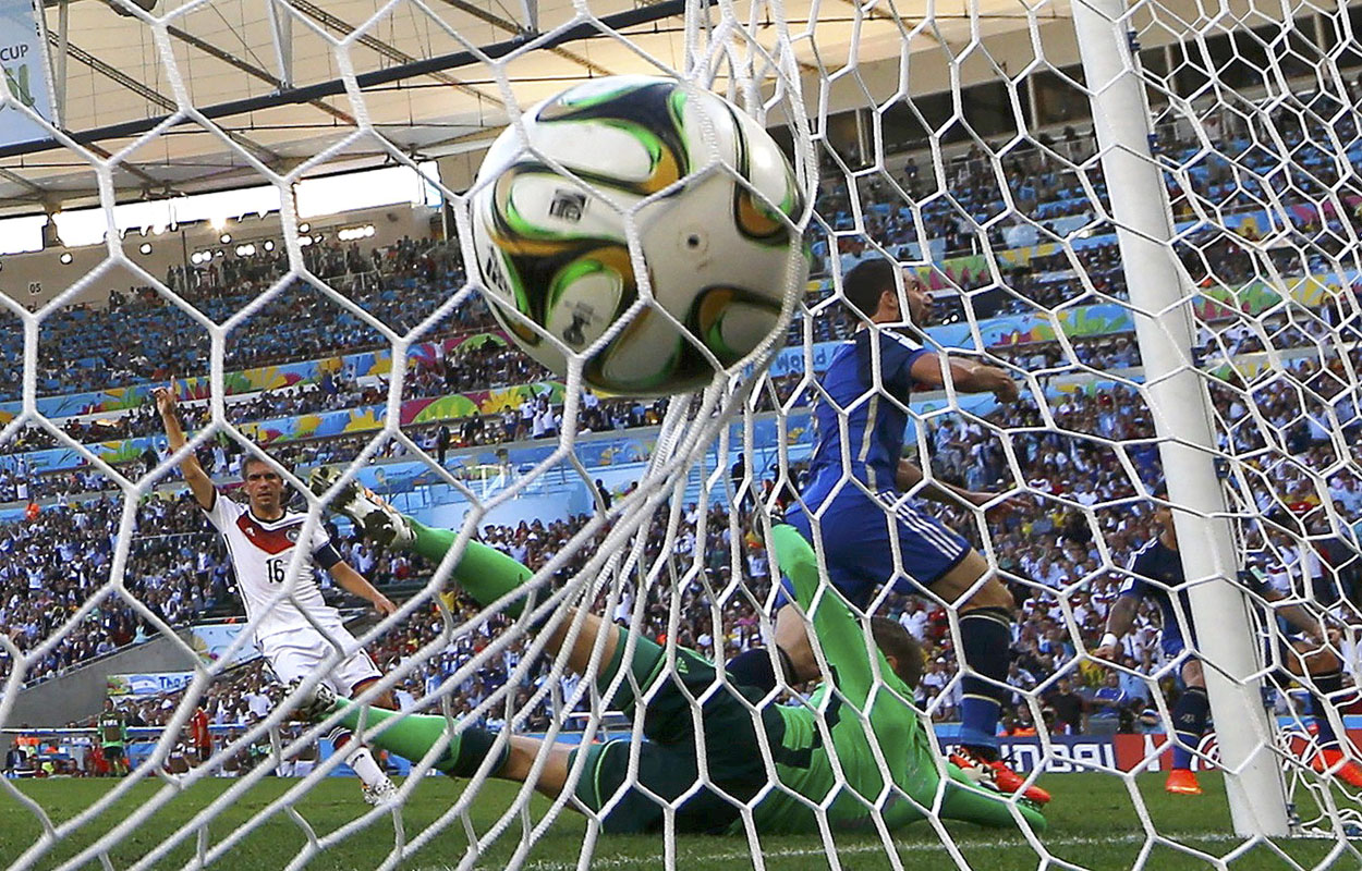 En FOTOS: El gol anulado a Higuaín por posición adelantada