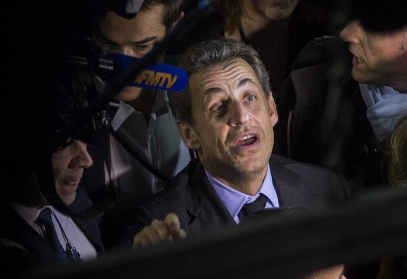 La justicia investiga viajes de Sarkozy pagados por un empresario amigo