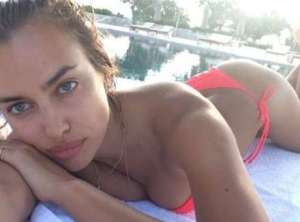 Irina Shayk luce sensual selfie en vacaciones con Cristiano