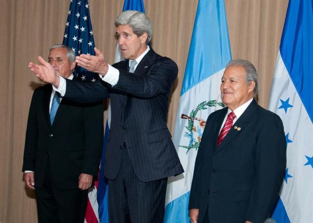 Kerry visitará mañana Colombia para expresar a Santos apoyo al proceso de paz