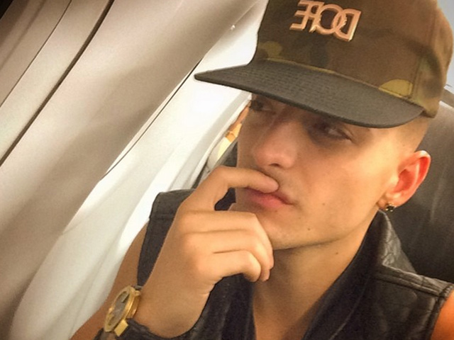 ¿Maluma se alista al ejército colombiano? (Foto)