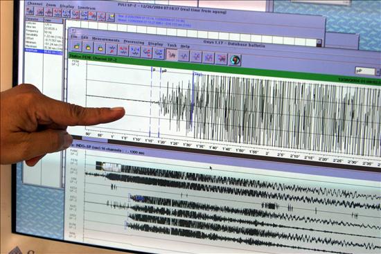 Fuerte sismo de 6,2 grados de magnitud sacude el este de México