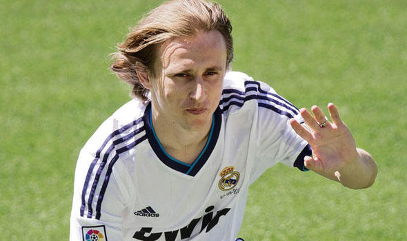 Luka Modric renueva con el Real Madrid hasta 2018