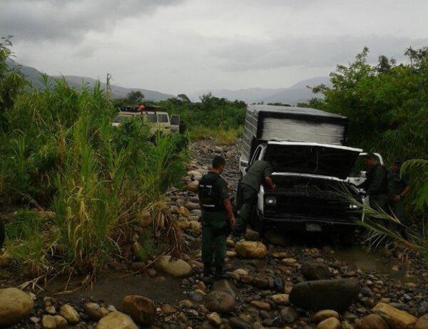 Identificadas 400 trochas en la frontera colombo-venezolana