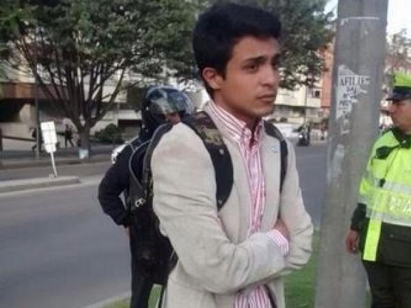 Lorent Saleh relata en un emotivo poema cómo se siente ver el sol después de mucho tiempo (Documento)