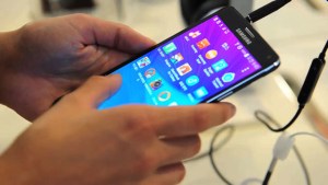 Samsung lanza su nuevo Galaxy Note 4 (Video)