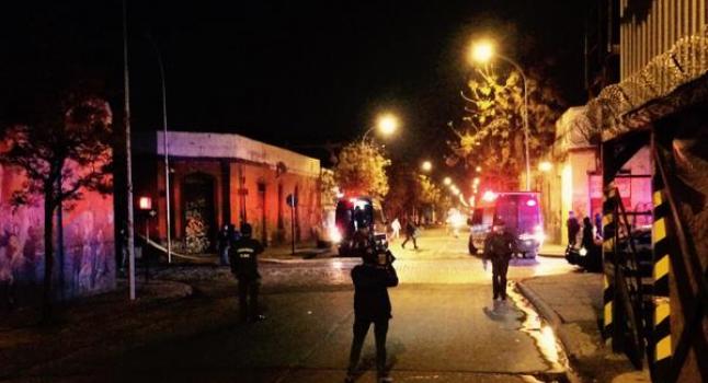 Muere hombre al explotar bomba en Santiago de Chile