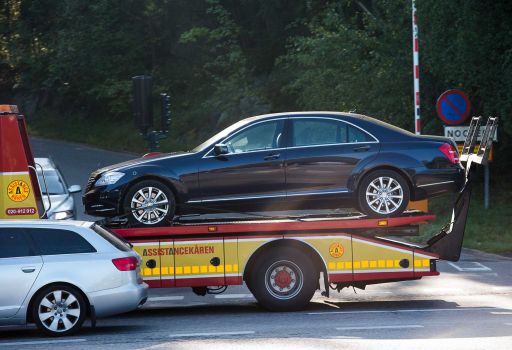 El rey sueco sale ileso de un accidente de tráfico en Estocolmo