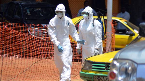 La OMS dice que número de nuevos casos de ébola en Liberia empieza a declinar