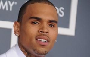 Chris Brown habla sobre la golpiza, perdón…. la “relación” con Rihanna