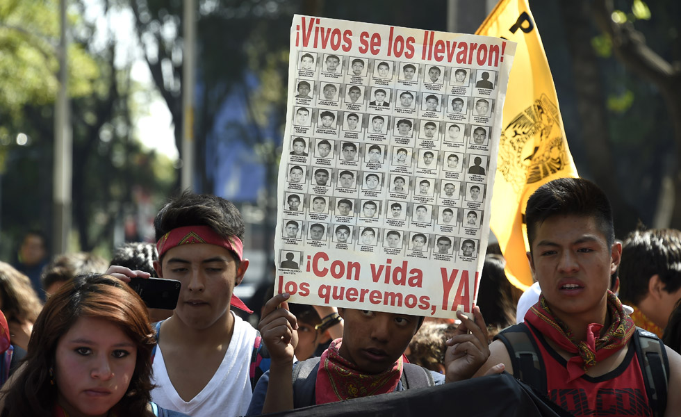 Asesinos confiesan que los 43 estudiantes mexicanos fueron asesinados y quemados
