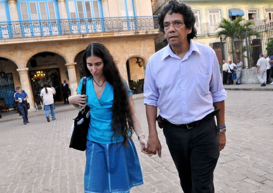Detienen al esposo de Yoani Sánchez y a otros tres opositores en Cuba