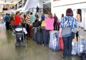 A más de la mitad cayeron ventas de boletos aéreos en agencias de viaje