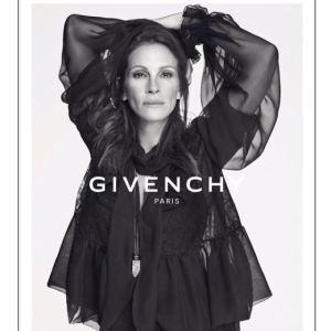 Una Julia Roberts más madura y sin maquillaje, imagen de “Givenchy” (Fotos)