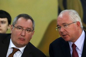 Viceprimer ministro ruso admite “errores extraños” en la construcción de la planta de Kalashnikov en Venezuela