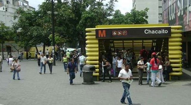 Estación de Chacaíto ya presta servicio comercial