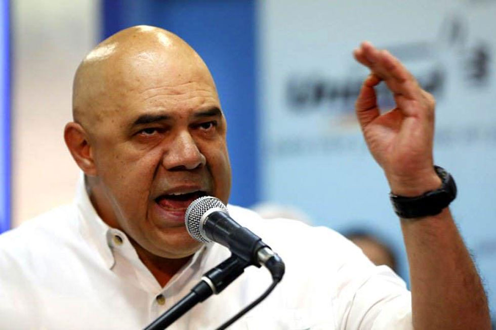 “Chúo” Torrealba: Maduro quiere show