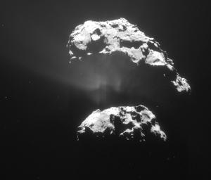 Nave espacial Rosetta se acerca a cometa para observarlo en detalle
