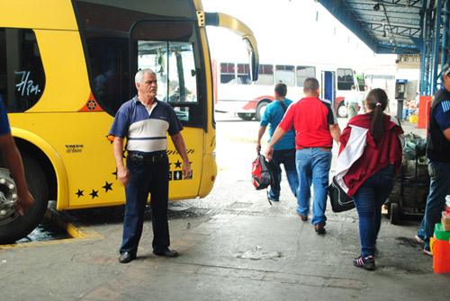 Sundde inspecciona los transportes extraurbanos para reducir el bachaqueo