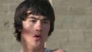 El increíble doble de “Bruce Lee” que vive en Afganistán (video)