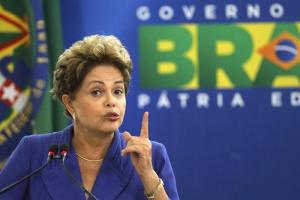 Rousseff presenta nuevas medidas para endurecer combate contra la corrupción