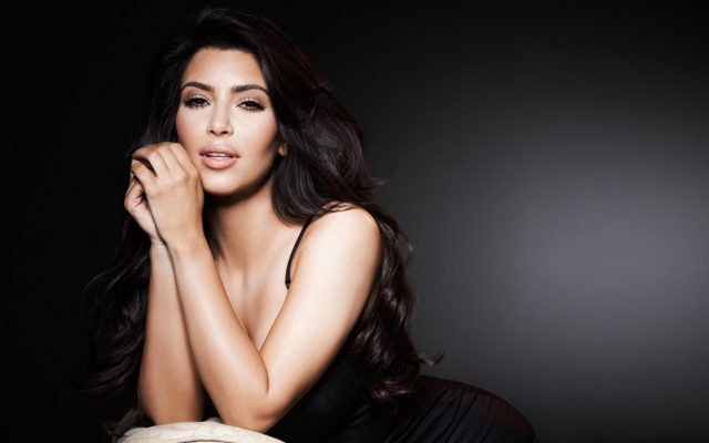 La doble de Kim Kardashian se desnudó y montó un video en Instagram… ¡Está ricarda!