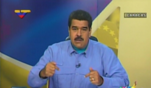 Maduro saluda a Danny Glover y no le recuerda que aún nos debe 18 millones de dólares