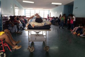 HRW culpa al Gobierno de Maduro de la crisis hospitalaria y escasez de medicinas