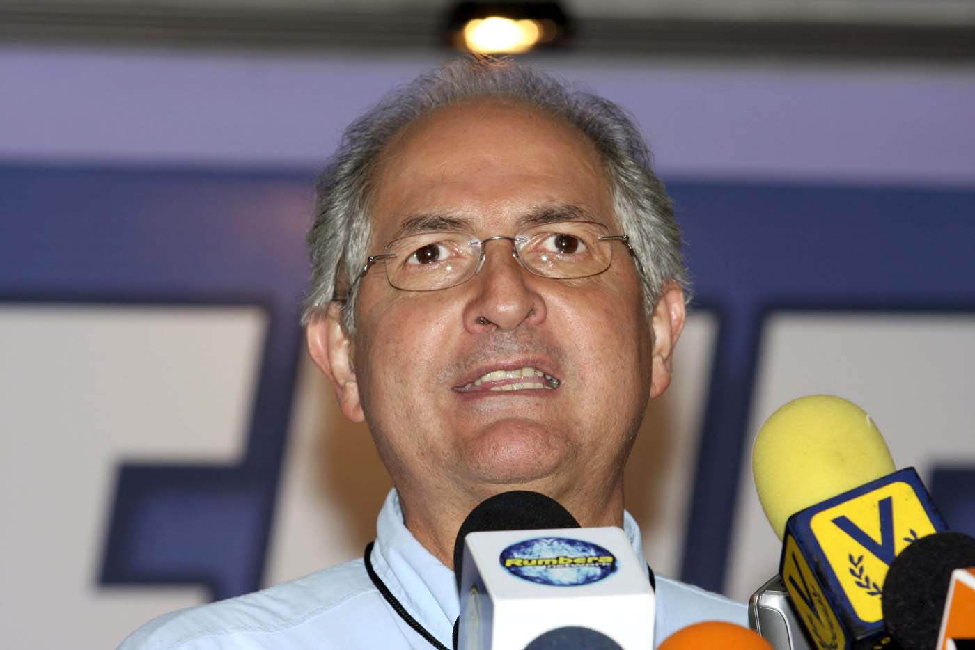 Medida sustitutiva de libertad para Alcalde Ledezma por problemas de salud