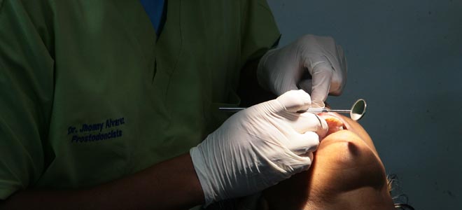 Clínicas odontológicas sobreviven a la escasez de insumos