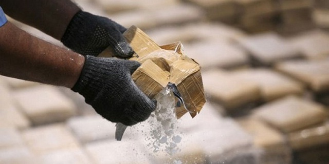 Incautan más de dos toneladas de cocaína en el caribe colombiano