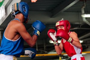 Jóvenes boxeadores reciben apoyo de la Alcaldía de Sucre para competir en Colombia