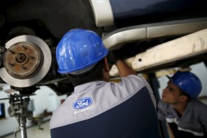 Trabajadores de Ford piden al Ejecutivo inspeccionar planta