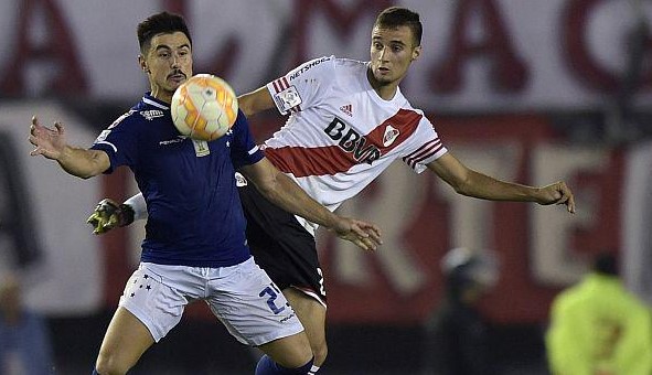 Cruzeiro derrota a River en la ida de los cuartos de final de la Libertadores