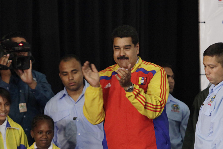 Otra vez Maduro contra España: promete batalla y pide respeto