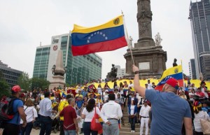 ¡Ándele!… Venezolanos en México realizaron multitudinaria marcha (FOTOS + VIDEO)