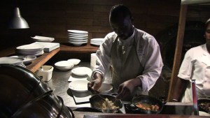 La estrella de la cocina congoleña (Video)