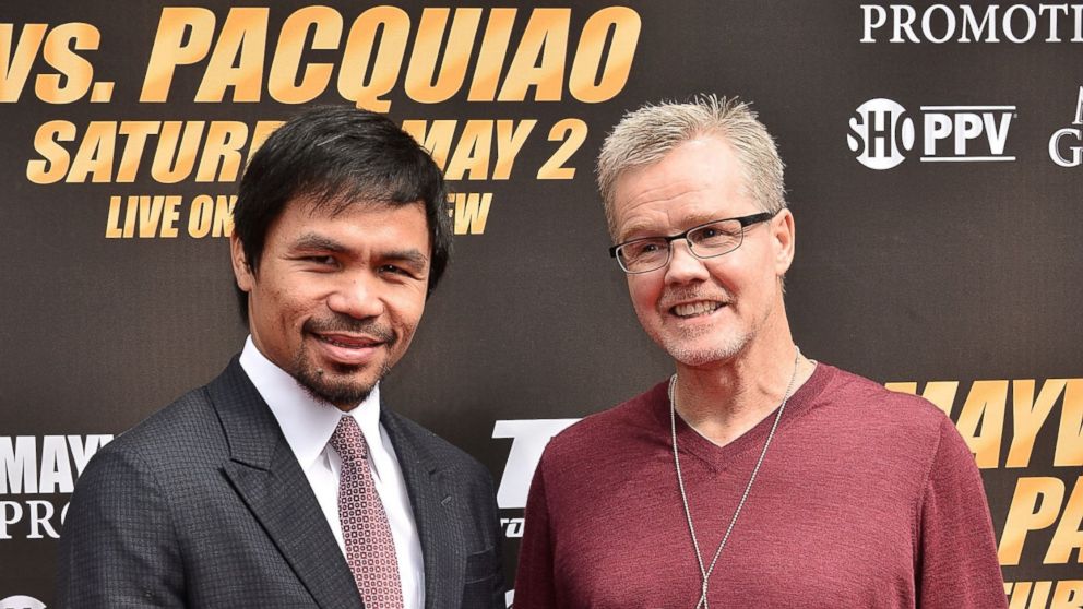 Freddie Roach: Mayweather ya no es el mismo y está asustado