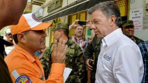 Santos declara “calamidad pública” en zona de avalancha que dejó 52 muertos