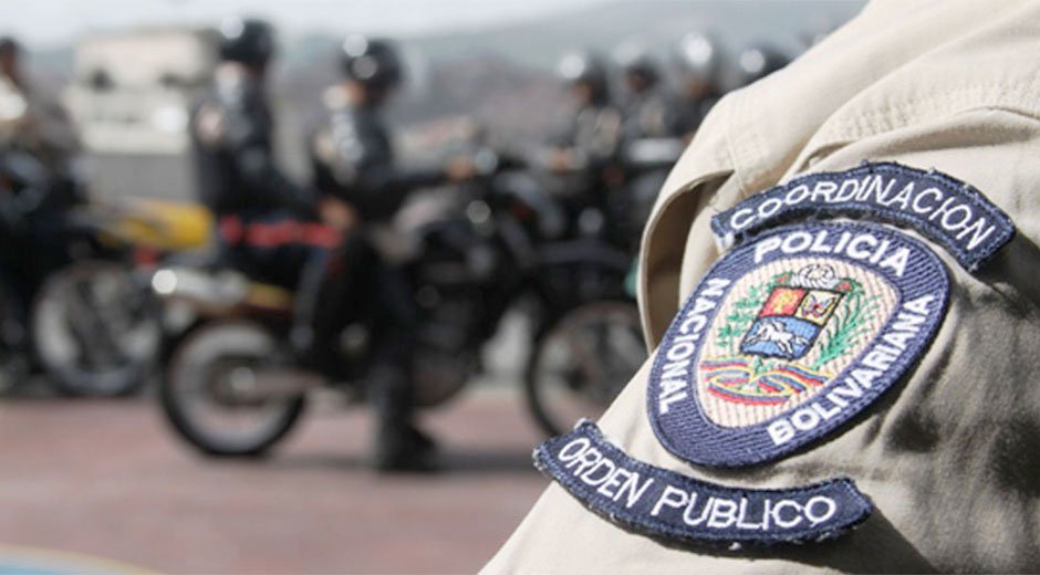 Denuncian detención de cuatro policías en Bolívar por invitar a concentración del #16Nov