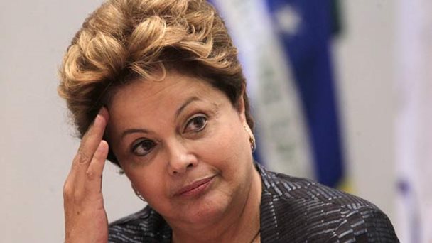 Rousseff está “bastante angustiada” por inflación en Brasil