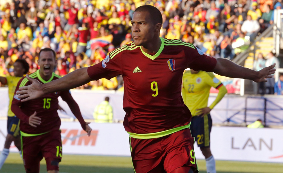 Venezuela derrota 1-0 a Colombia en debut de la Copa América 2015