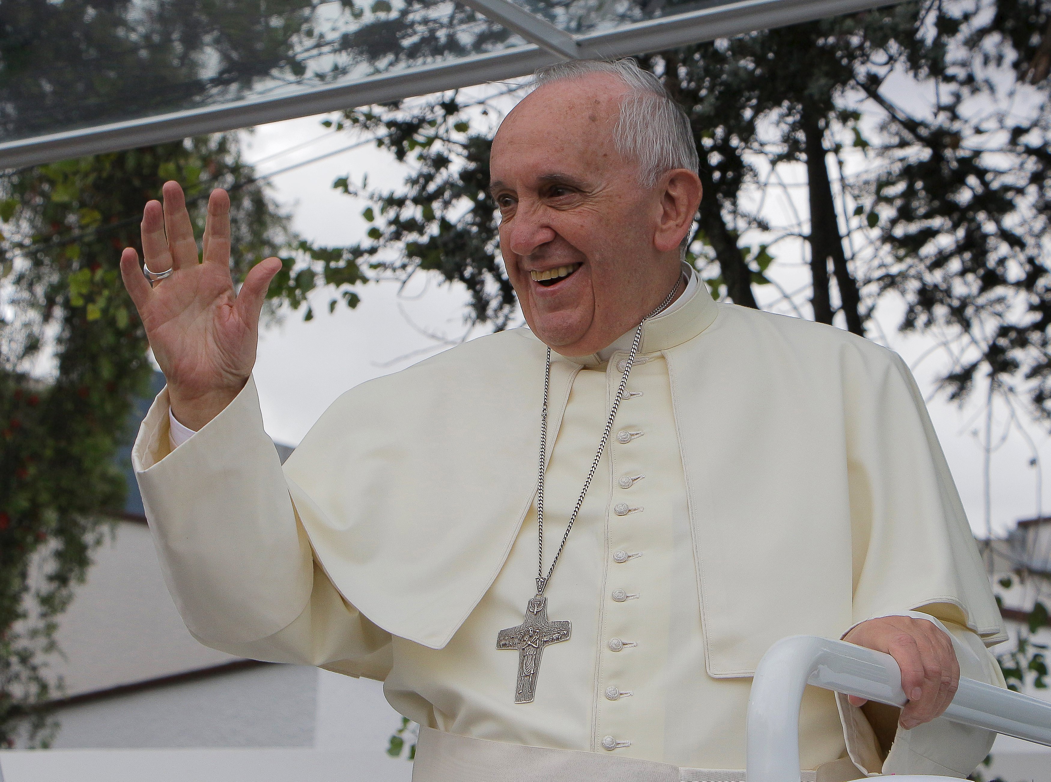 El papa Francisco refuerza su imagen tras su gira sudamericana