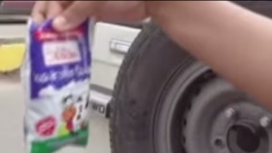 Emergencia en Guasdualito: Reparten bolsas de “leche” rellenas de ¡agua!